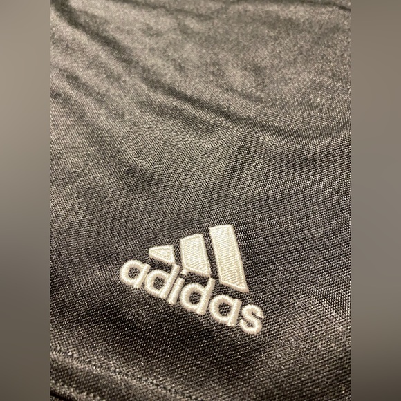 Adidas Women’s Aeroready Shorts - Picture 2 of 5